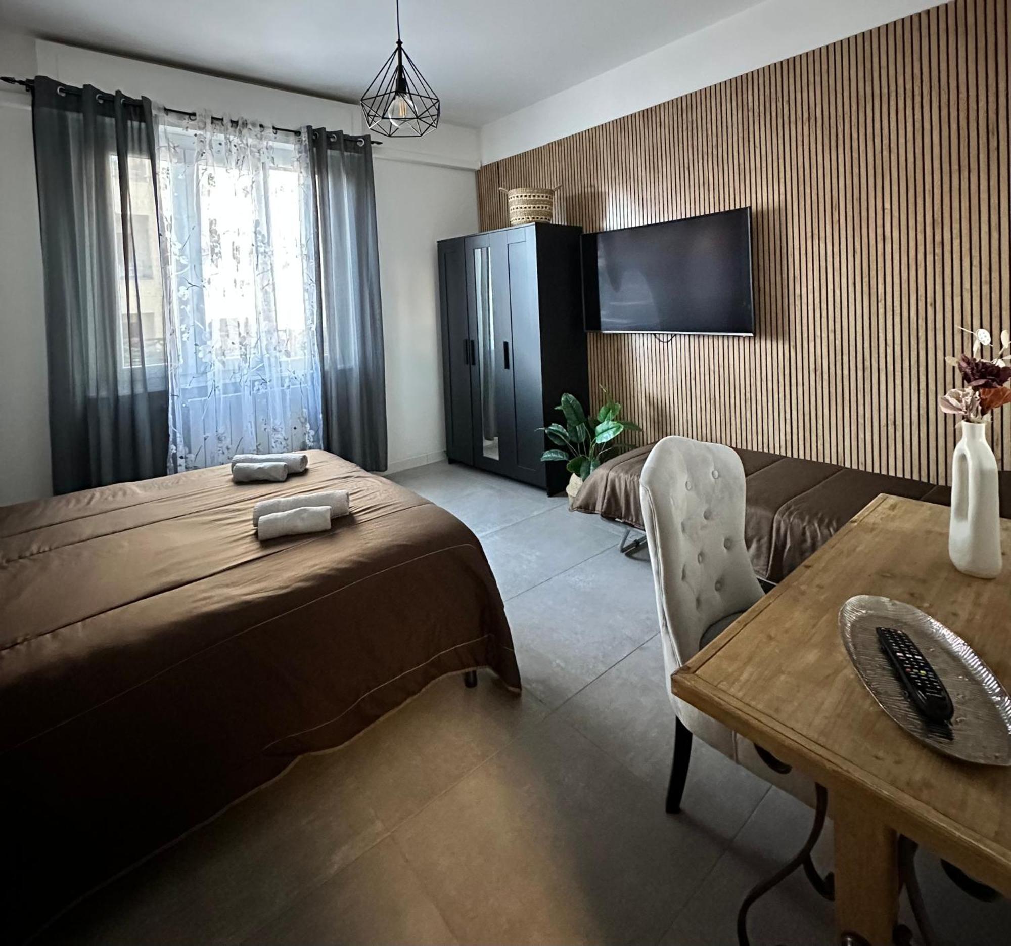 Appartamento Dolce Vita - Free Parking Como Zewnętrze zdjęcie
